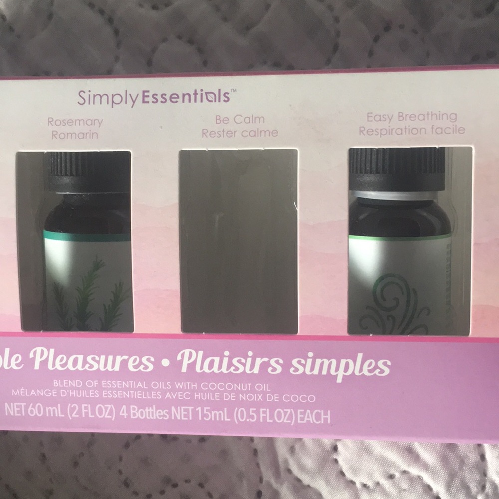 Color changing Essential Oil diffuser and oils - Picture 9 of 13